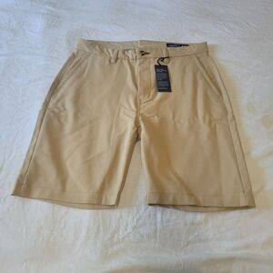 Woodies Shorts Mens Size 32 9” Inseam Next Generation Performance Chino NWT